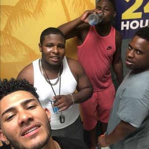 Meet your Posher, Kemarley